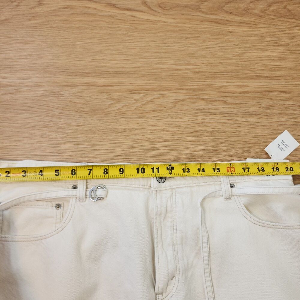Abercrombie & Fitch The Loose Short High Rise Belt 32/18 Cream Denim 40" Waist - Picture 5 of 9